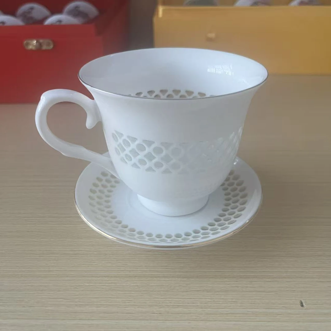 景德镇陶瓷镂空咖啡杯