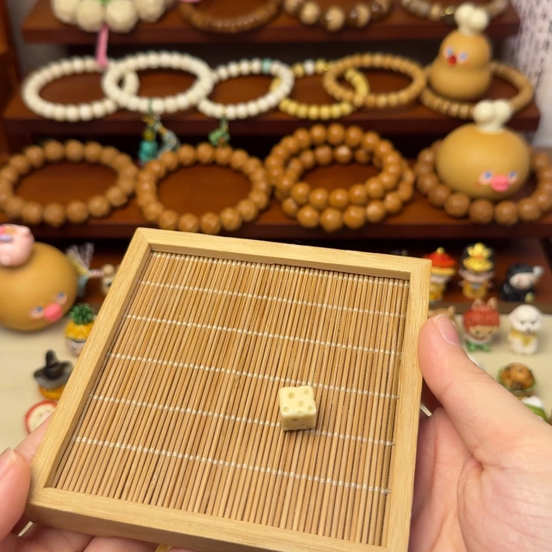 猴头核桃手串奶酪