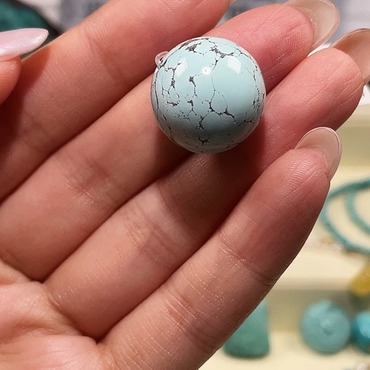 E***北绿松石未镶嵌圆珠