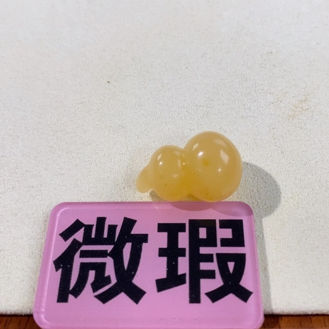 蜜蜡未镶嵌裸石葫芦