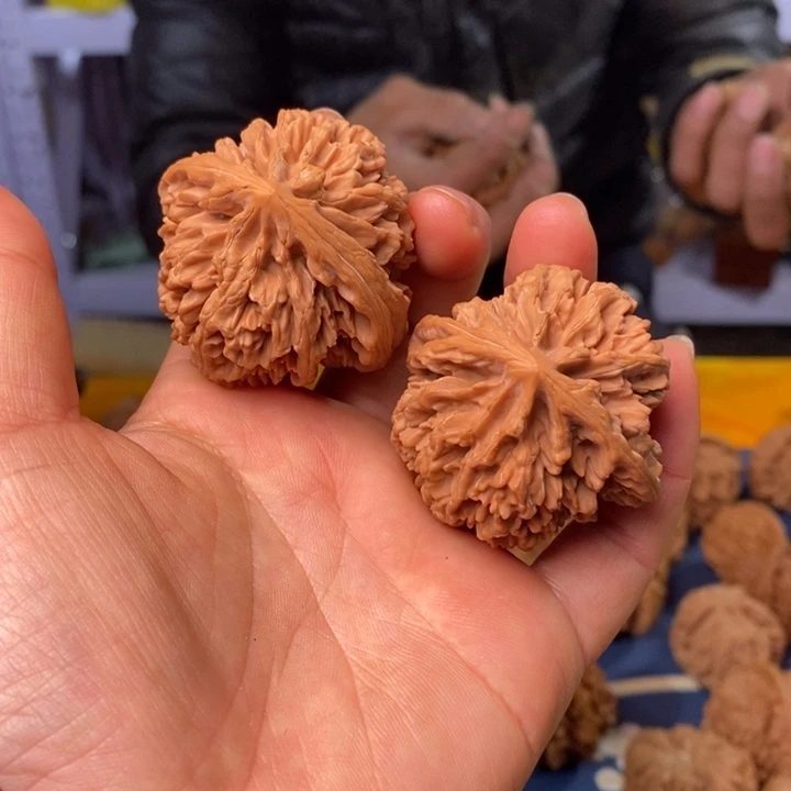 文玩核桃吊坠文玩核桃状元冠44