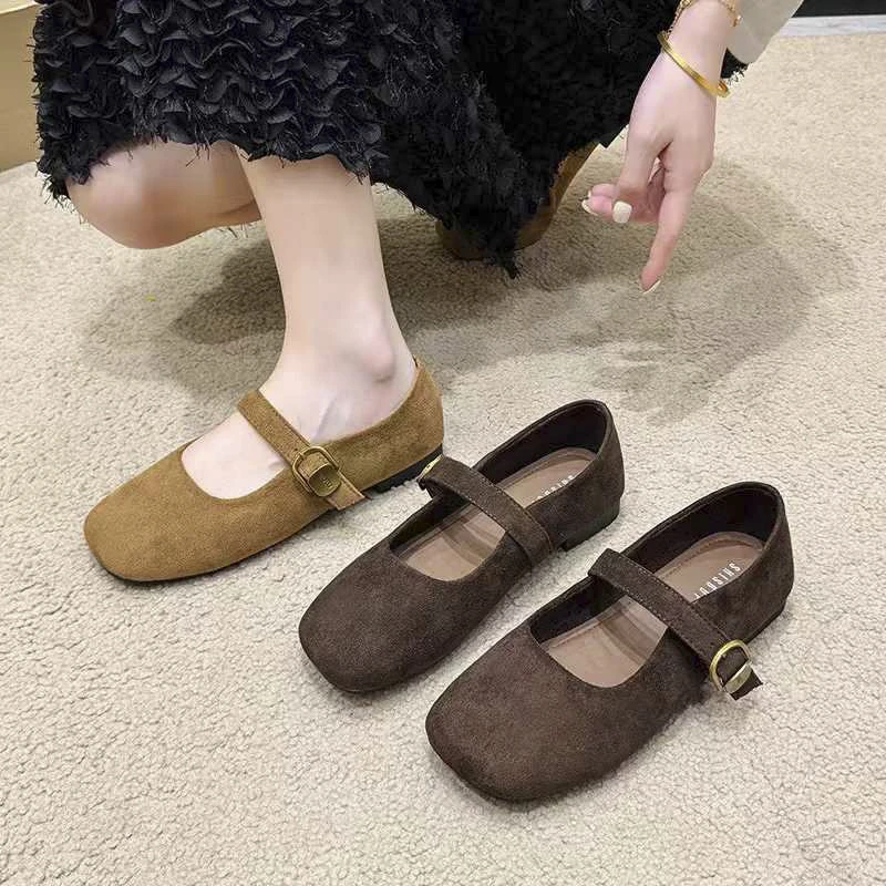 2025秋冬季新款法式复古圆头浅口女鞋内增高软底防滑休闲玛丽珍鞋