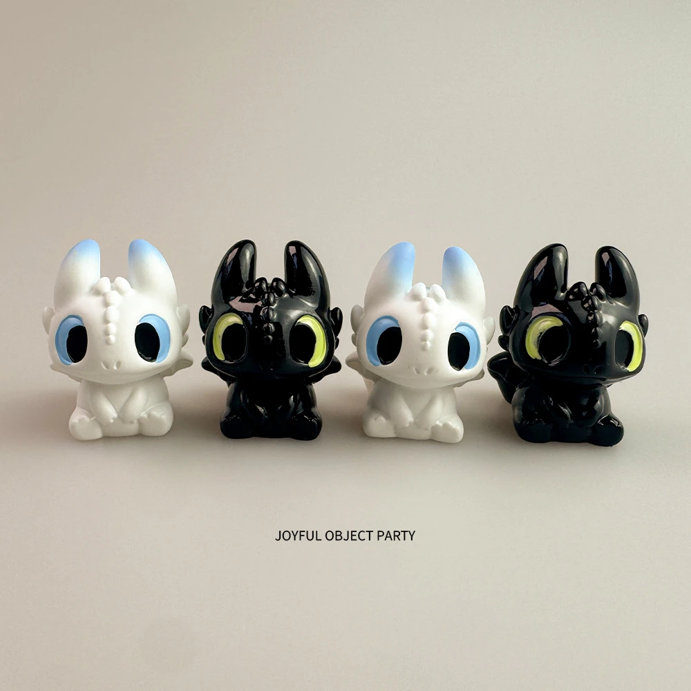 可爱无牙仔卡通公仔驯龙高手工位电脑屏幕装饰品治愈系解压小摆件