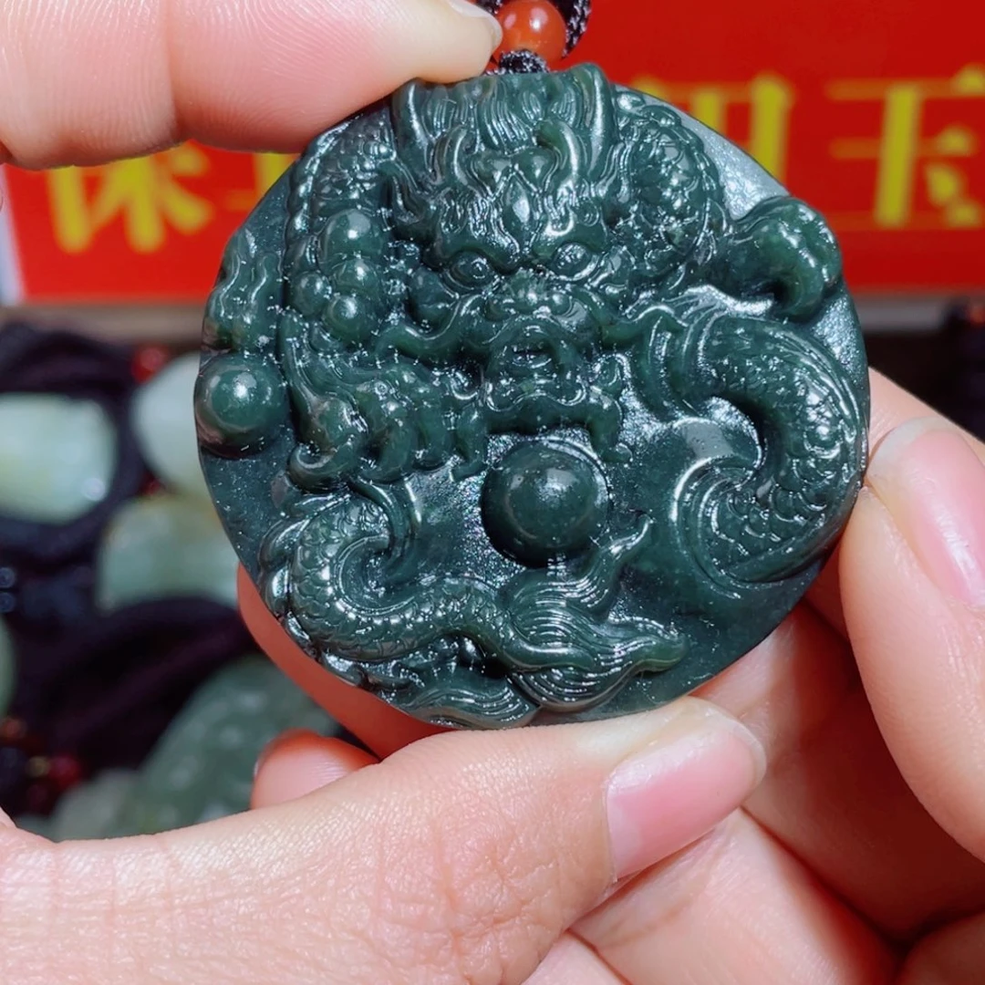 和田玉未镶嵌颈饰拍一发一