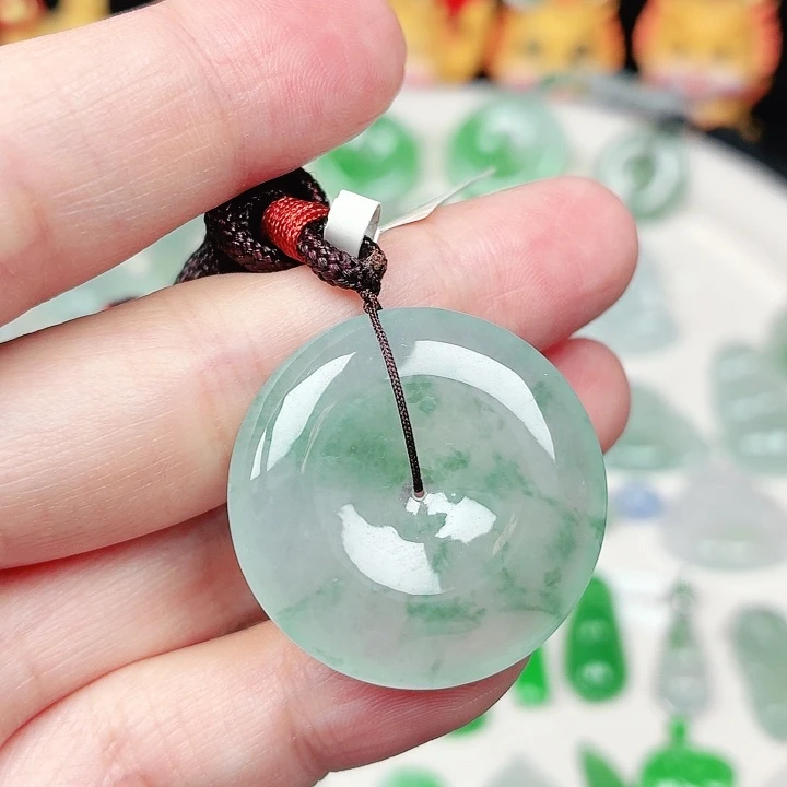 翡翠未镶嵌颈饰缅甸天然A货翡翠