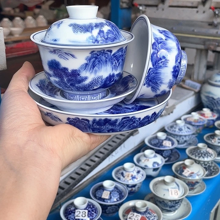 青花釉下彩盖碗杯子壶承