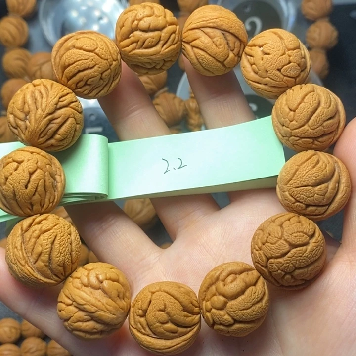 吊坠桃核秦岭山野生桃核