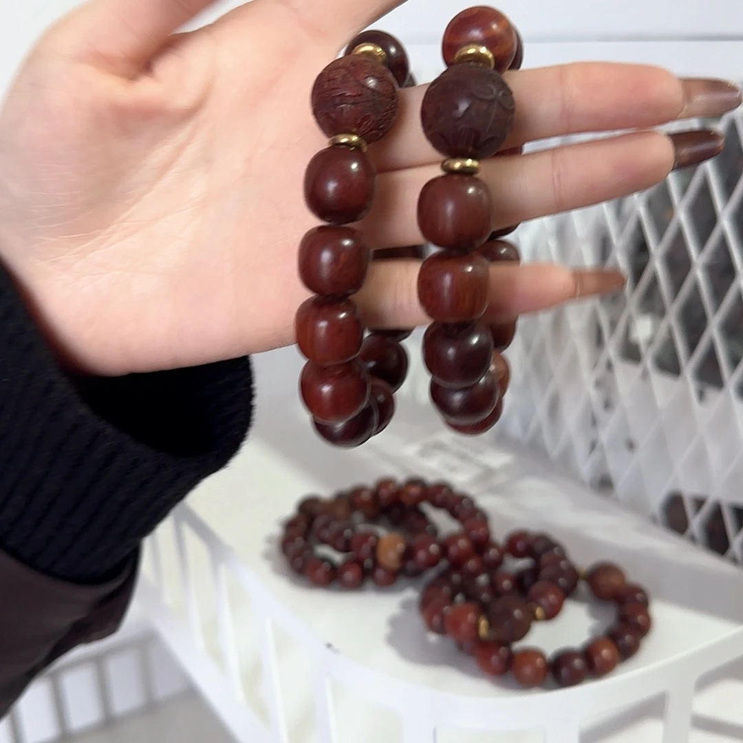 端景台紫檀木类血檀手串1