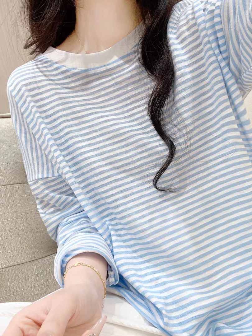 蓝色条纹长袖开叉t恤女2025春夏宽松显瘦慵懒风防晒圆领休闲上衣