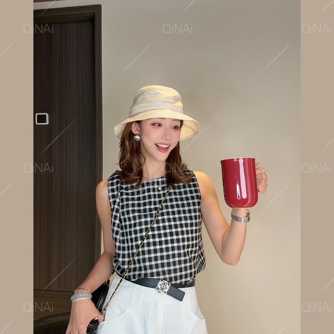 七奈「黑白格衣」扭结设计无袖百搭上衣QN12470