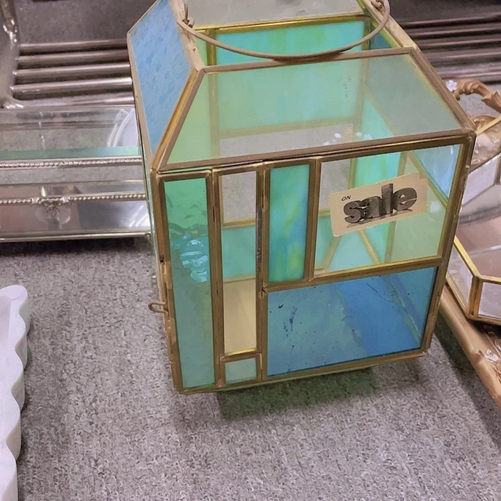 陶瓷花瓶部分微瑕