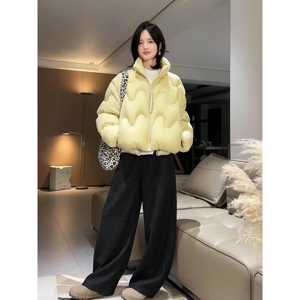 短款羽绒服女2024新款冬季小个子加厚波浪云朵90白鸭绒面包服时尚