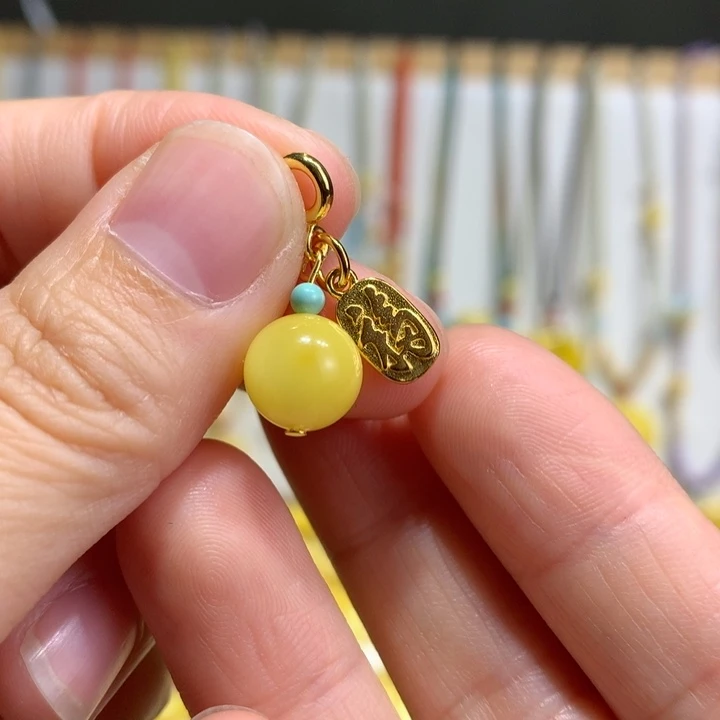 蜜蜡未镶嵌裸石9.4mm