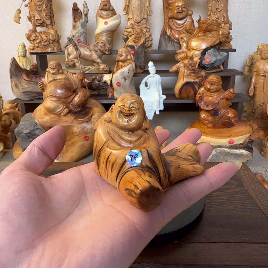 崖柏小木匠艺雕一物一拍