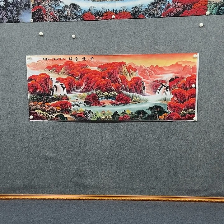 国画小六尺鸿运山水一副