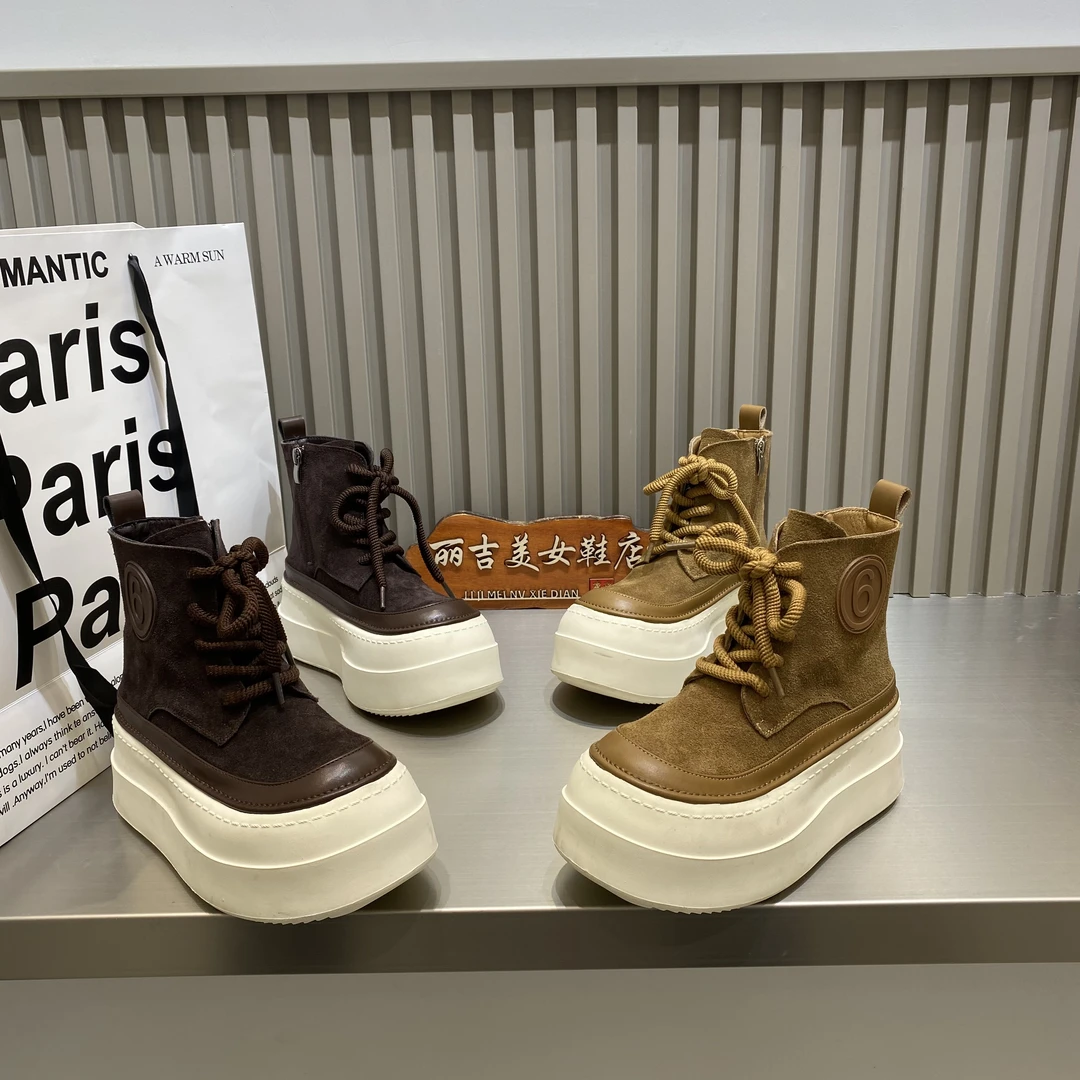 马丁靴磨砂真皮大头面包鞋厚底松糕小个子7cm机车短靴字母女靴潮