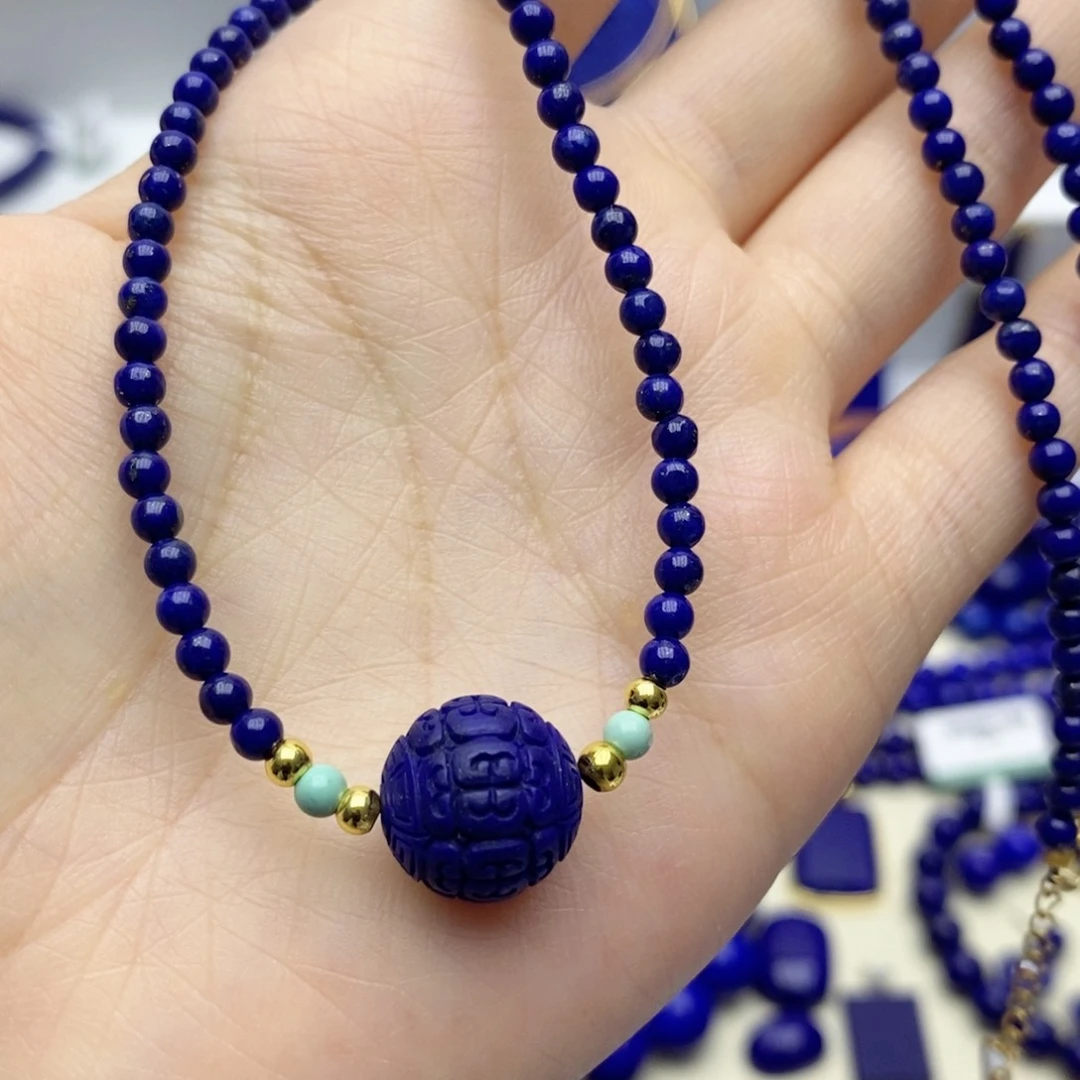 青金石未镶嵌颈饰