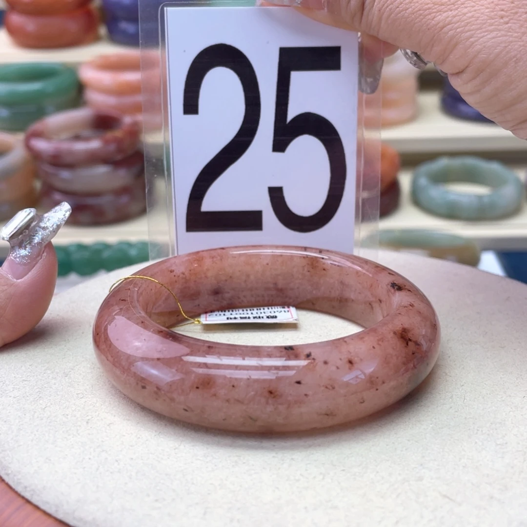 石英质玉未镶嵌手镯