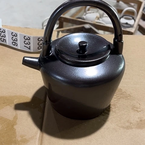 微瑕，明火。不能干烧，900毫升金属釉