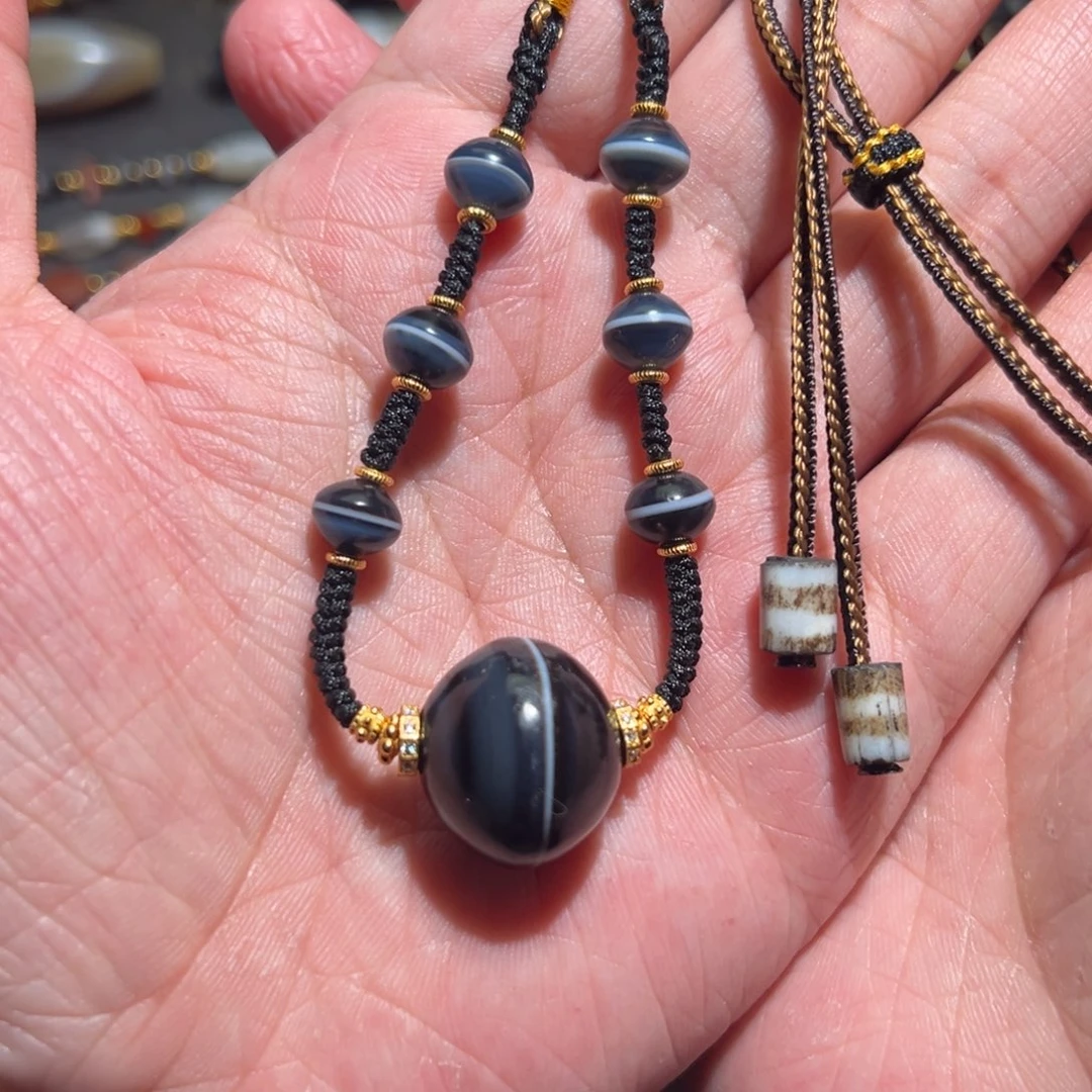 玛瑙/玉髓未镶嵌颈饰