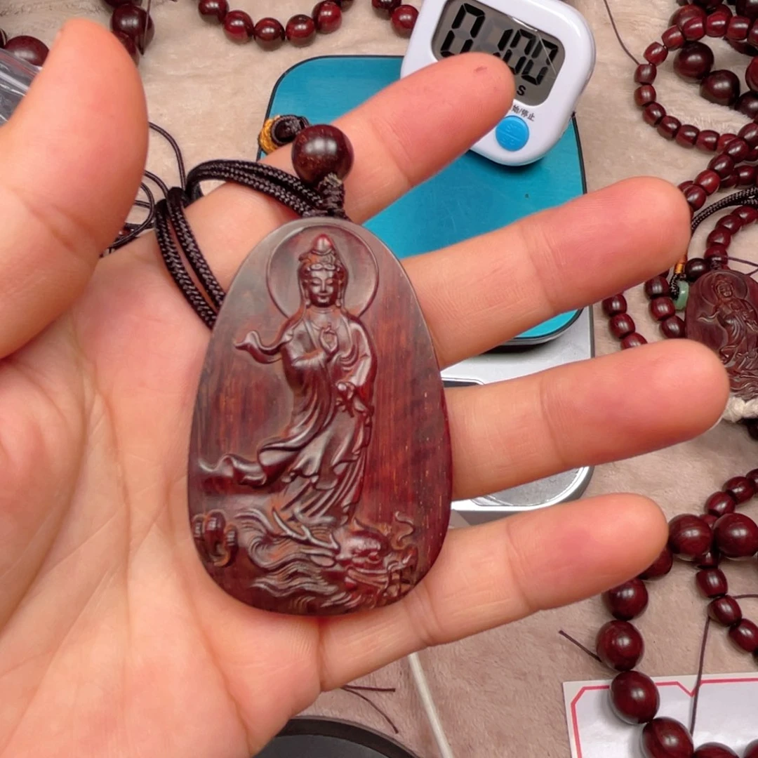 小叶紫檀把件R*牌子