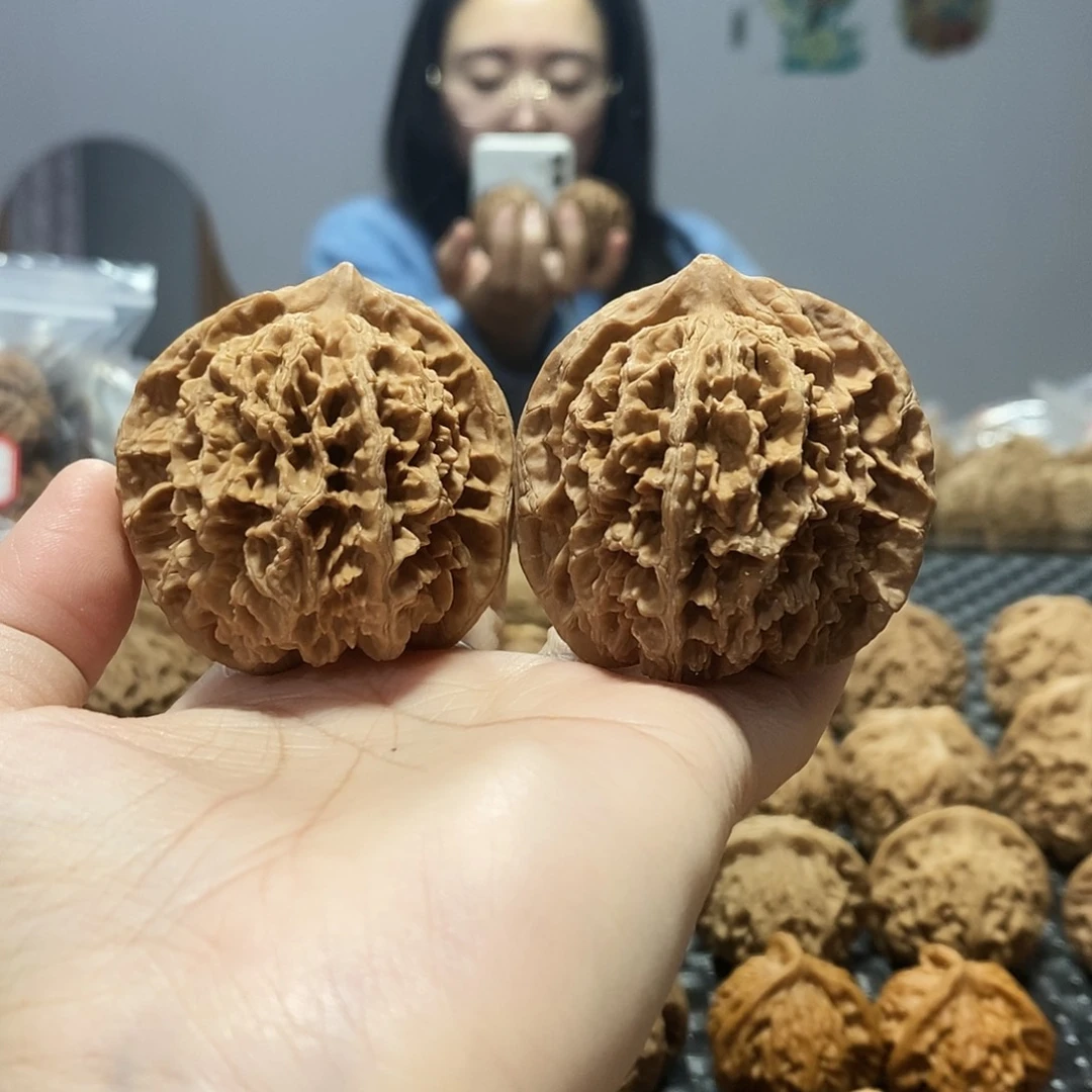 吊坠桃核 大花 48