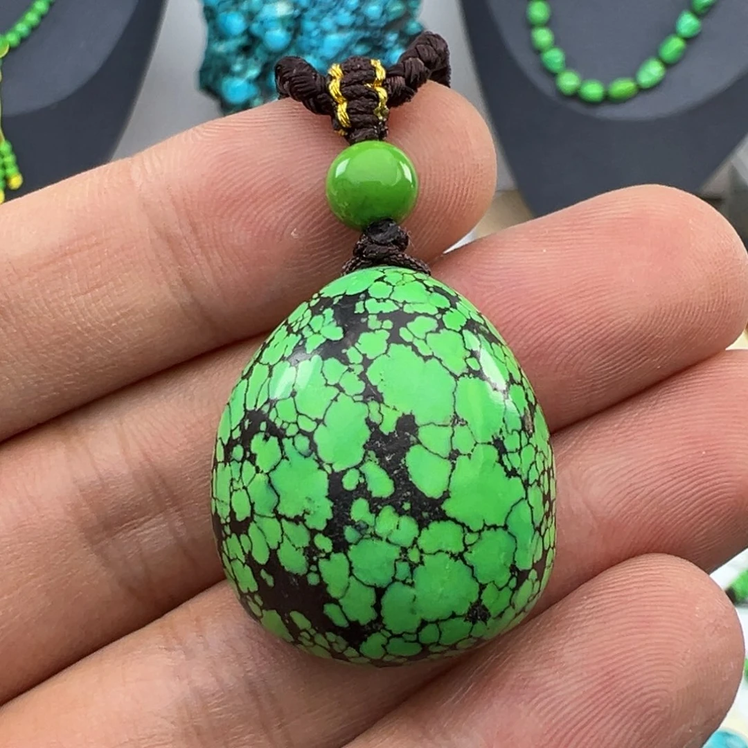 菜籽绿网花随型吊坠