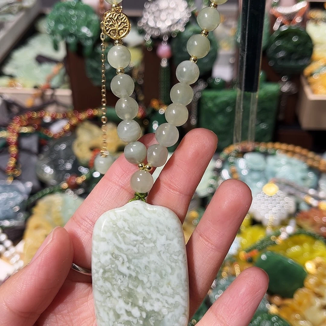 未镶嵌岫玉毛衣链