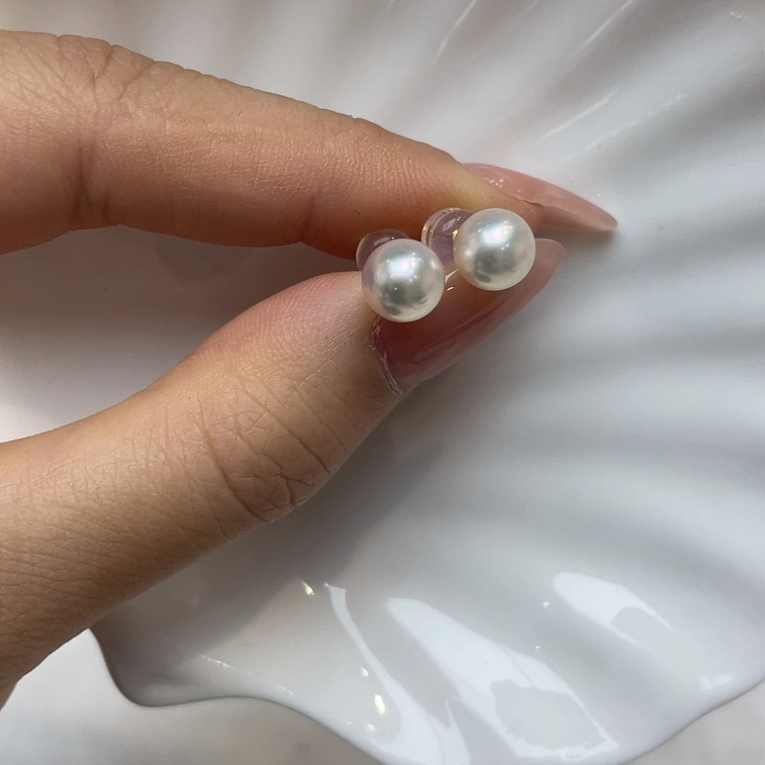 18K金镶嵌耳饰海水珍珠