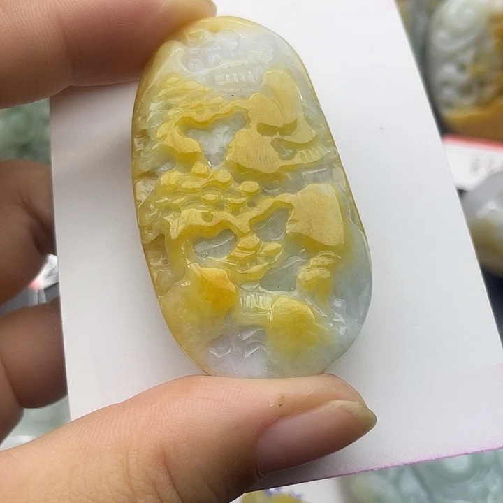 董***董翡翠未镶嵌颈饰天然翡翠