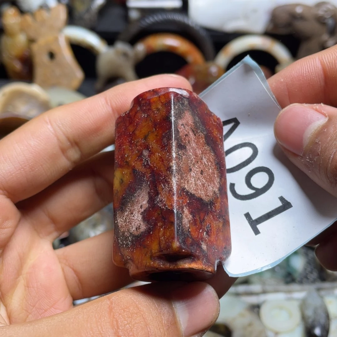 和田玉（糖玉）挂件未镶嵌