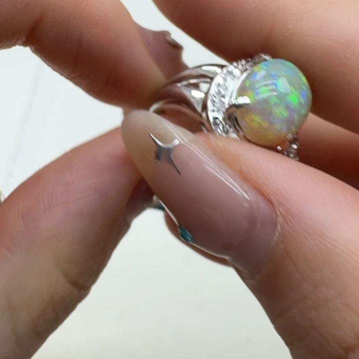 戒指/指环未镶嵌钻石