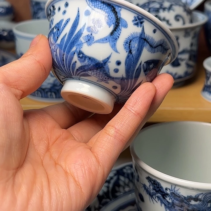 鱼藻纹主人杯明续幽蓝