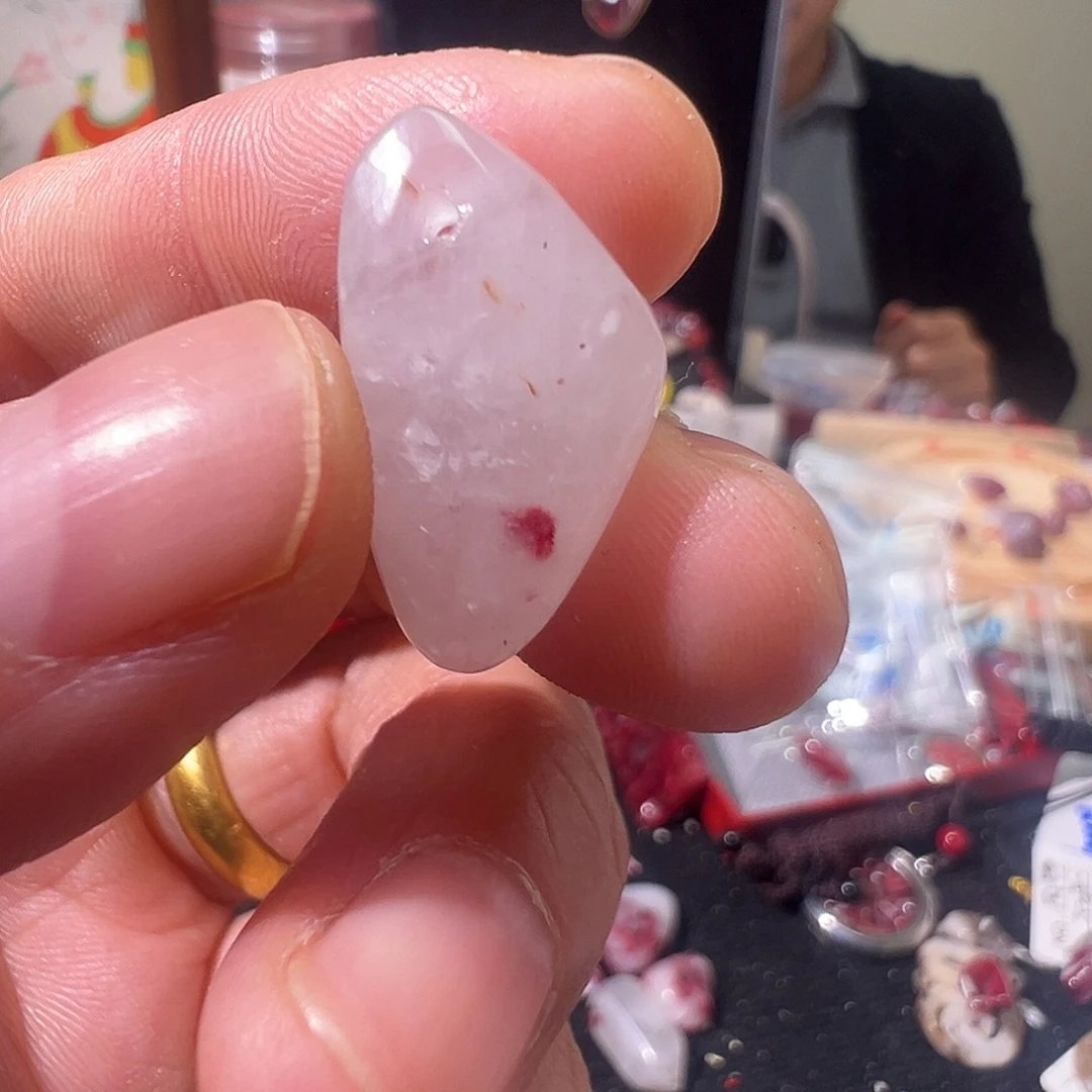 舒***心天然辰砂水晶包砂