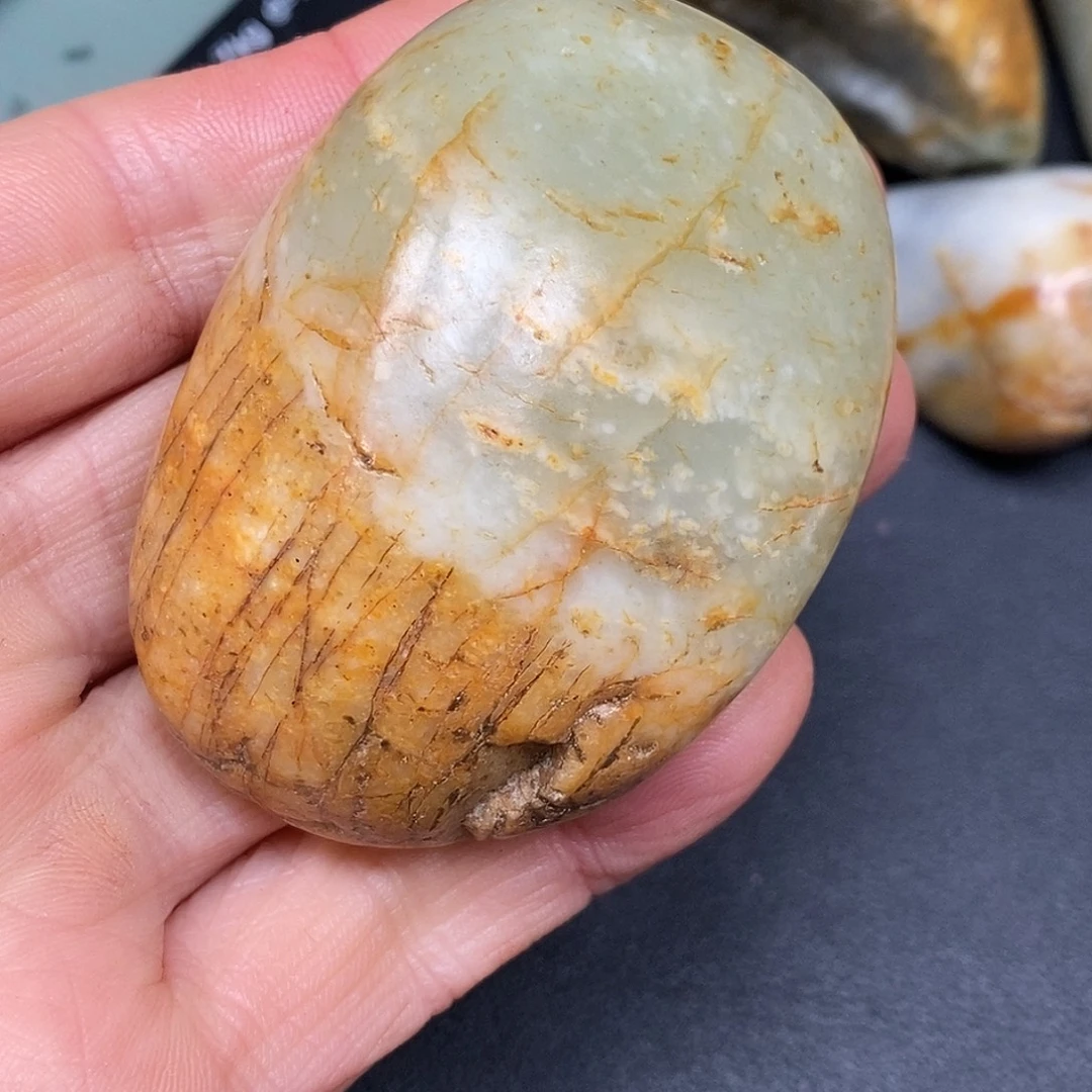 和田玉未镶嵌珠宝奇石