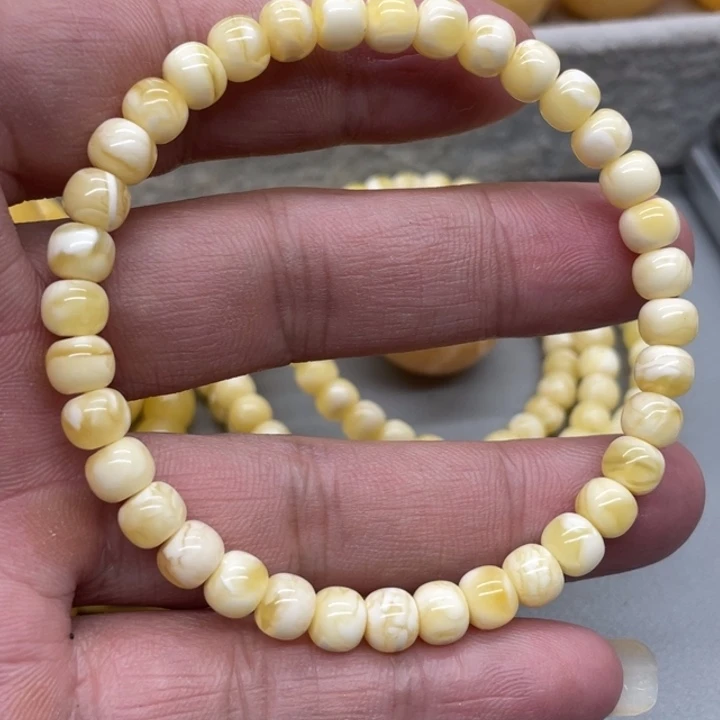 琥珀未镶嵌裸石手串