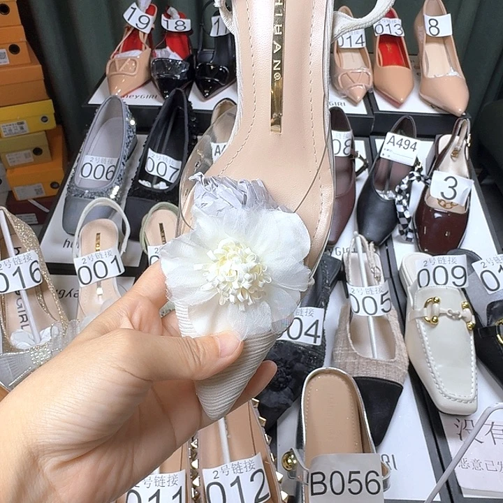 白色花朵半包39码