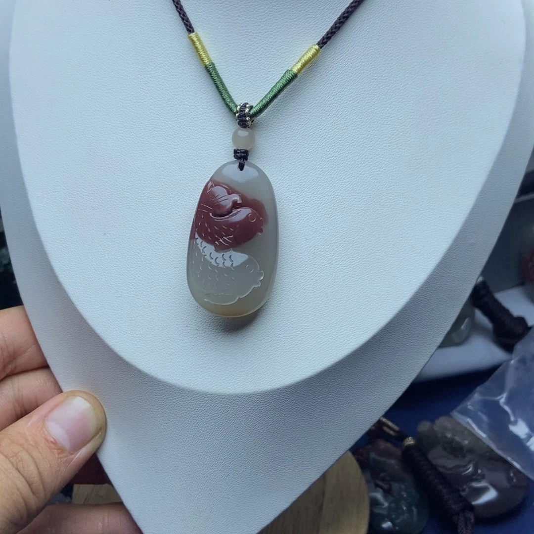 玛瑙/玉髓未镶嵌颈饰