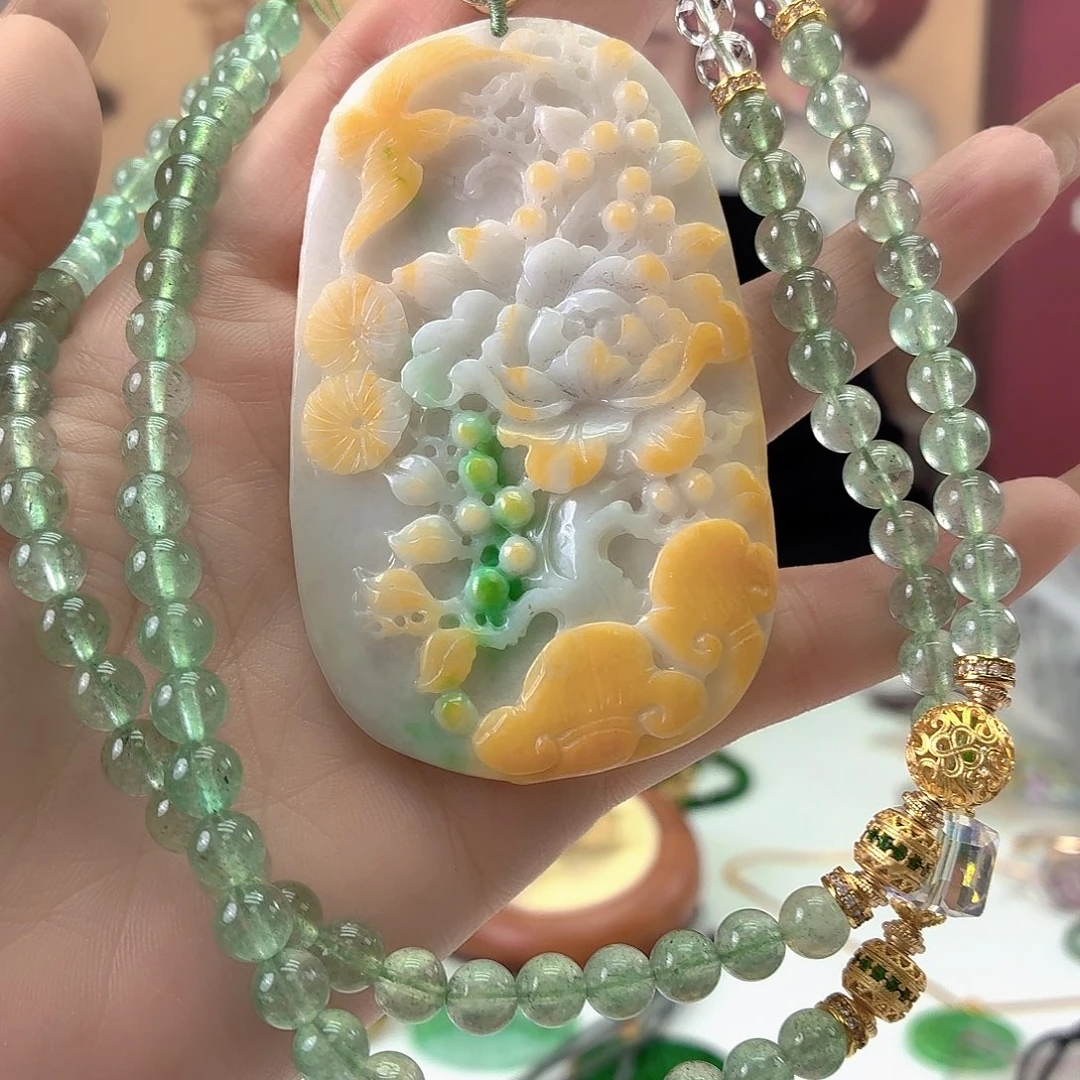 翡翠未镶嵌颈饰翡翠