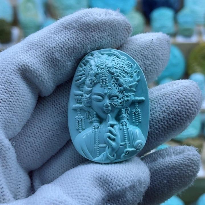 绿松石未镶嵌珠宝奇石