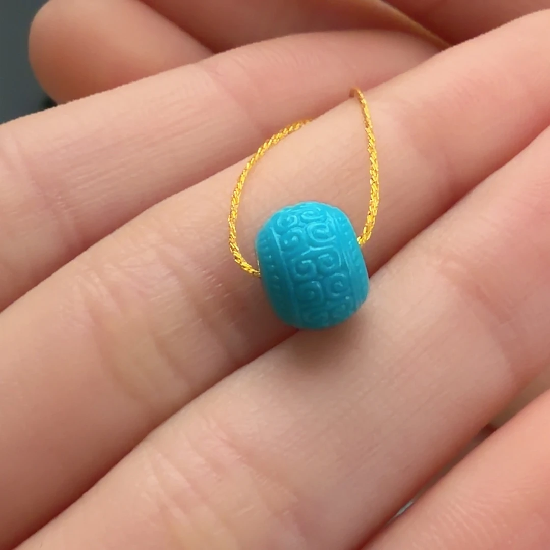 绿松石未镶嵌颈饰