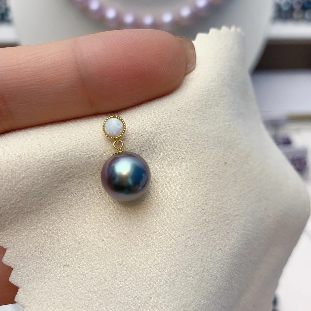 颈饰18K金镶嵌海水珍珠W29