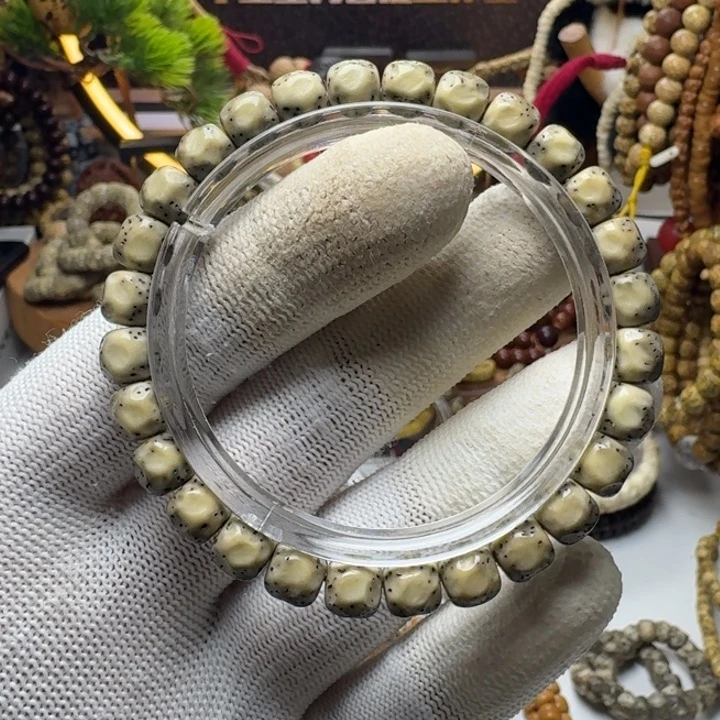 星月菩提手串5号车尺寸8.7石玉无相单圈