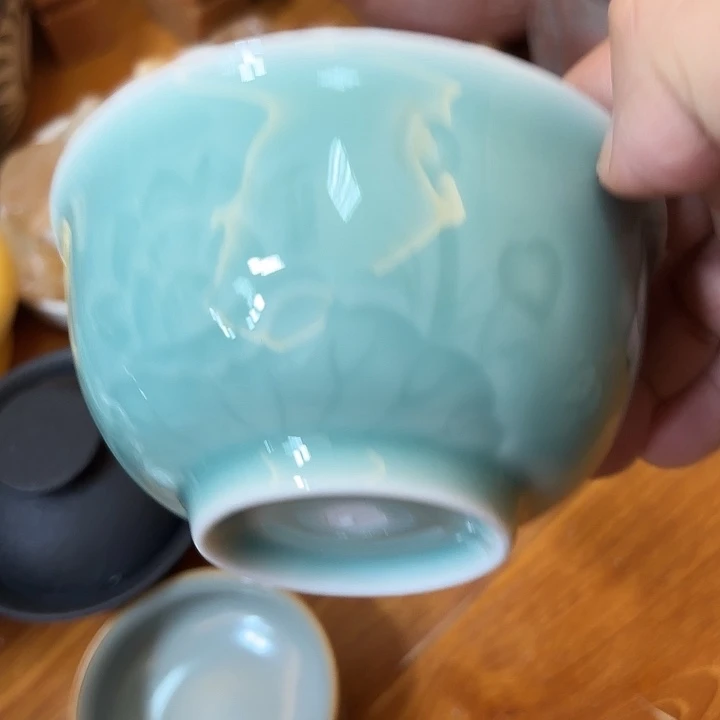 用***华陶瓷摆件不固定一件