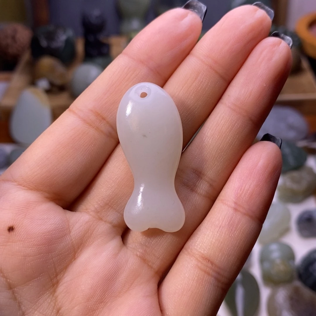 颈饰未镶嵌和田玉