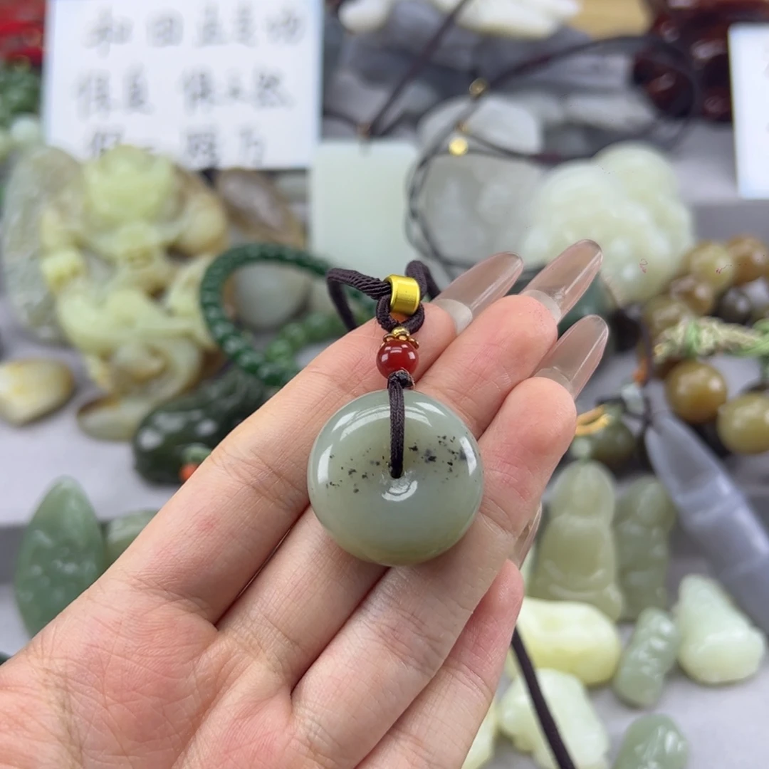 和田玉未镶嵌颈饰和田玉挂件默认带瑕疵