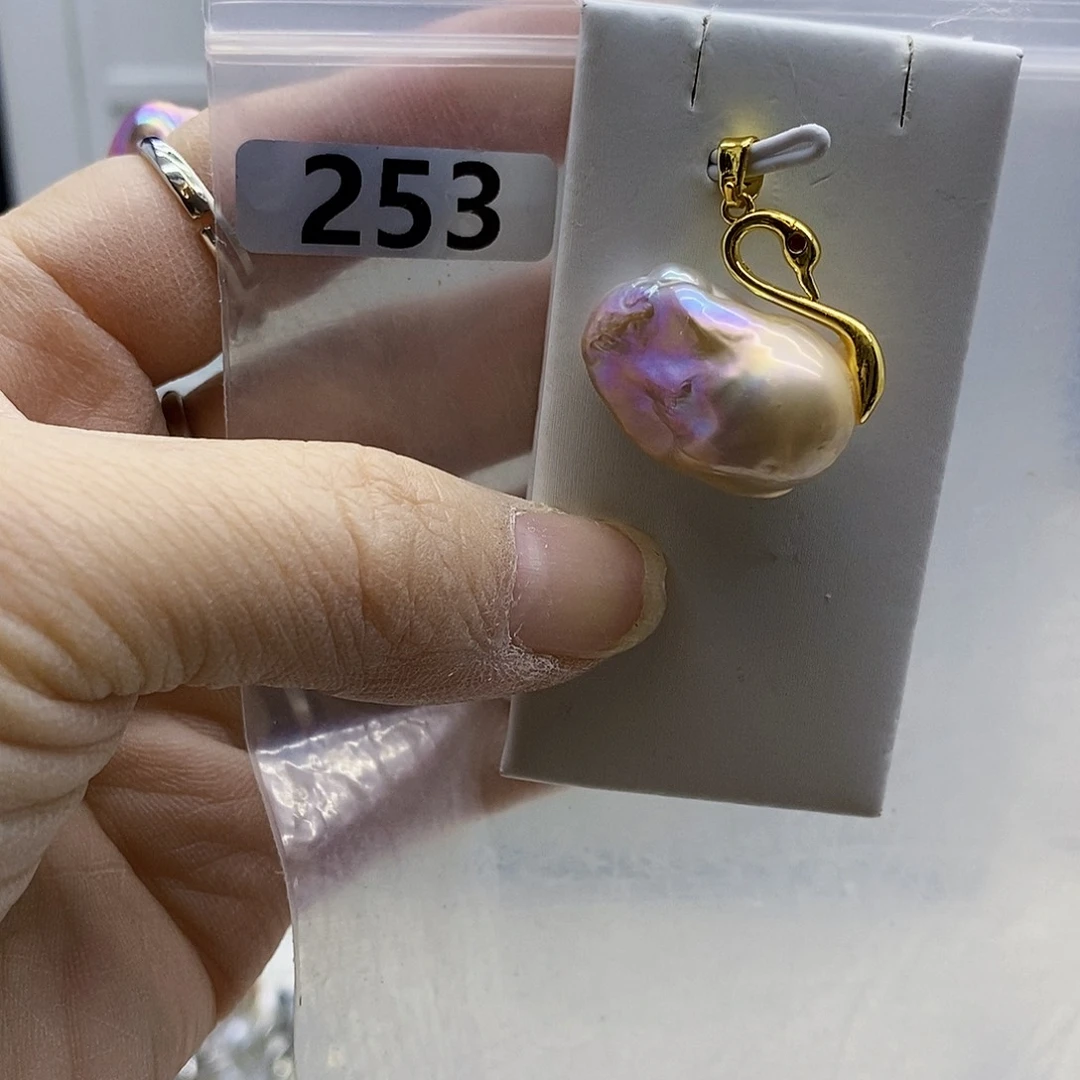 颈饰合金淡水珍珠