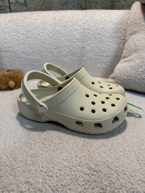 卡家洞洞鞋情侣沙滩白敬亭凉拖男女鞋