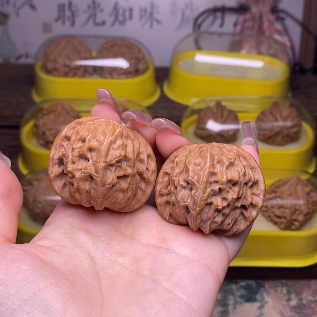 文玩核桃把件温**雅全品41尺磨盘山地1839