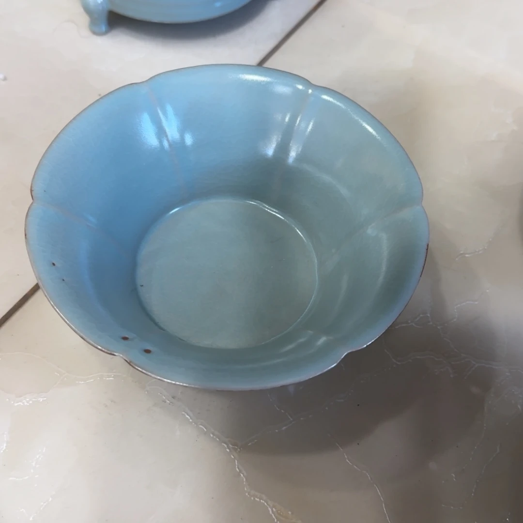青***鸣汝瓷。。。。。。。。。。。。。。